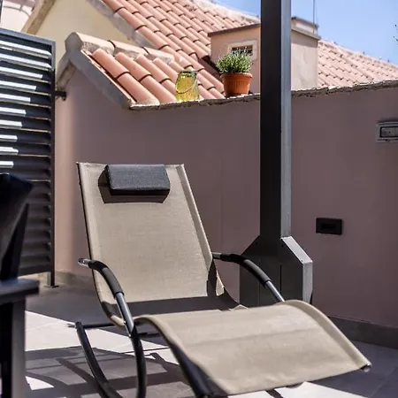 Main Square Duplex With Rooftop Terrace * 斯普利特