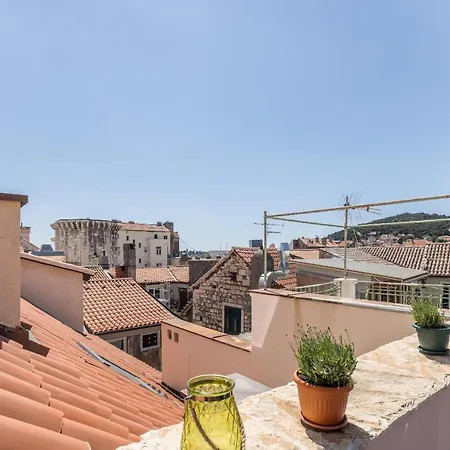 Main Square Duplex With Rooftop Terrace Apartment Split