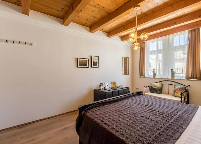 Apartamento Main Square Duplex With Rooftop Terrace *