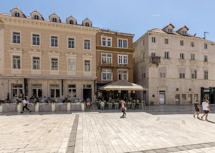 Main Square Duplex With Rooftop Terrace Apartament Split
