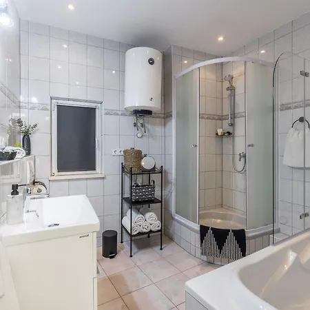 Main Square Duplex With Rooftop Terrace * Σπλιτ