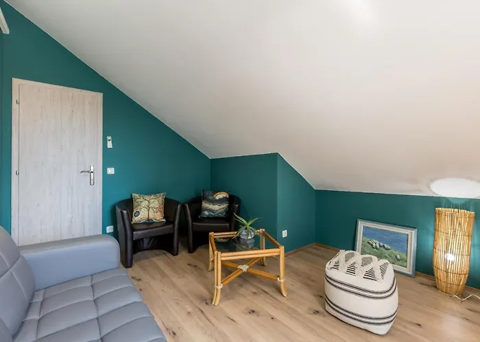 Main Square Duplex With Rooftop Terrace شقة *